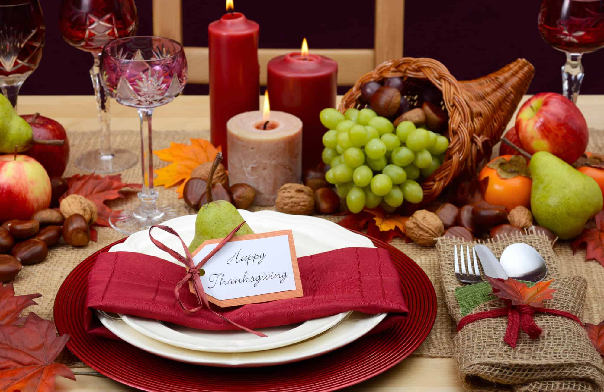 Best Hacks for Hosting a Stress-Free Friendsgiving This Year