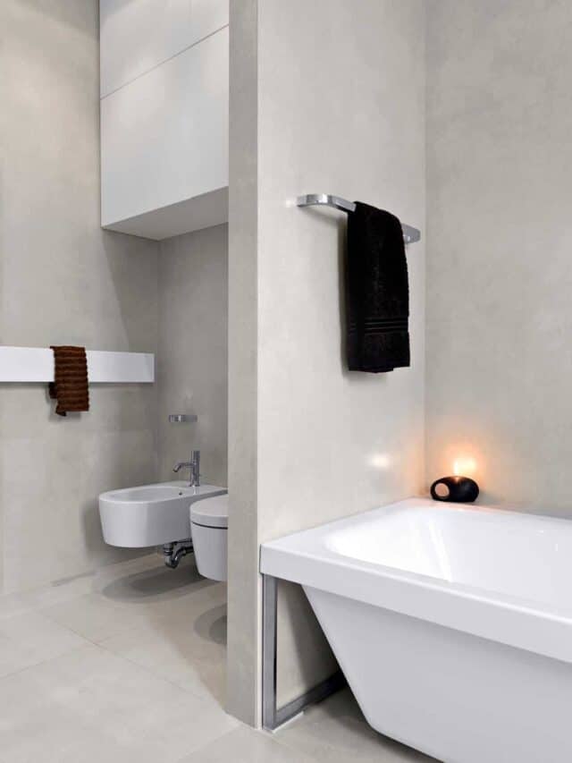 Declutter Your Bathroom: 7 Simple Tips to Master Your Mess Story